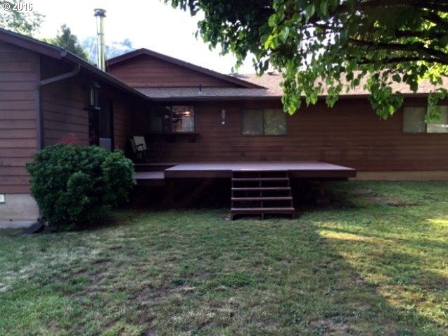 361 River Bend Road Roseburg, OR 97471 - Photo 7 of 11 Gallery Image 7