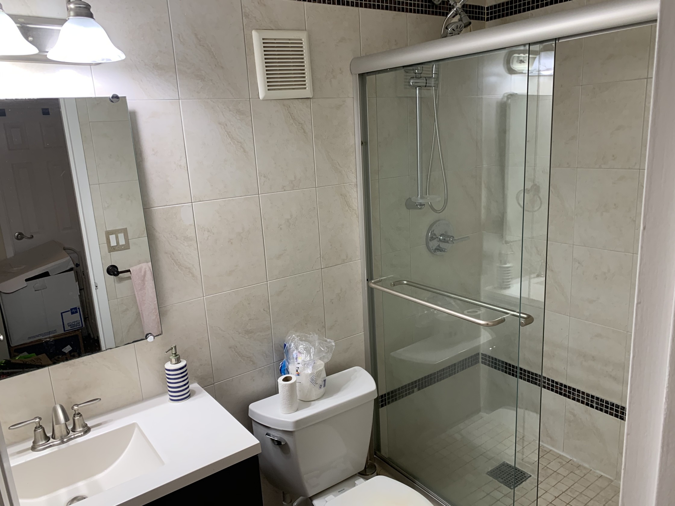 25-40 Shore Boulevard, Unit 6R Queens, NY 11102 - Photo 12 of 25