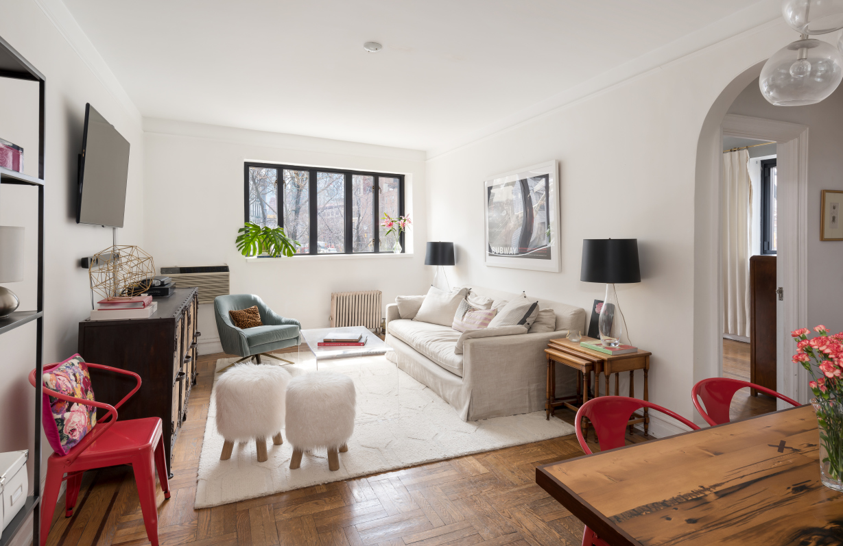 210 6th Avenue, Unit 2D Manhattan, NY 10012 - Photo 1 of 4