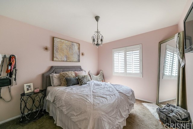 31419 Arena Drive Castaic, CA 91384 - Photo 16 of 28