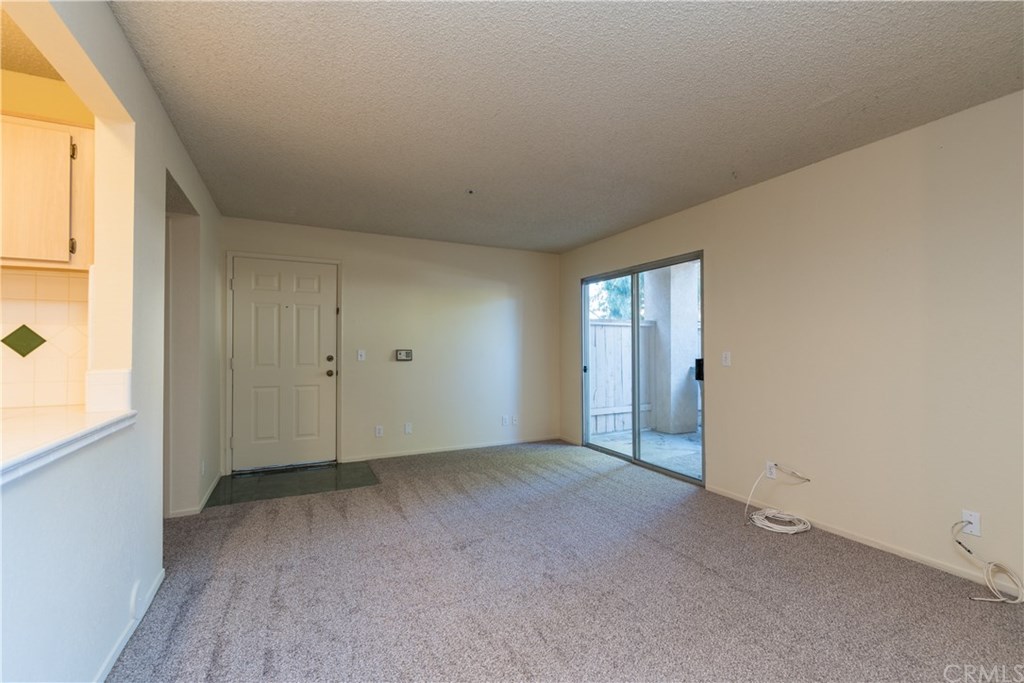 321 Inger Drive, Unit E36 Santa Maria, CA 93454 - Photo 7 of 20
