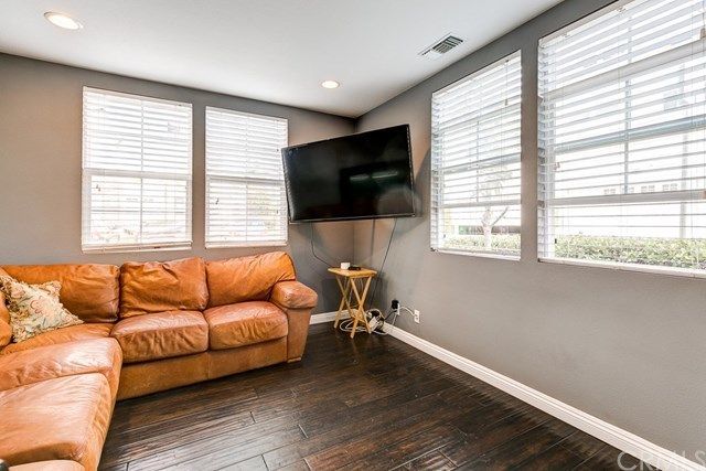 $570,000 | 10 Post Street, Ladera Ranch, CA 92694