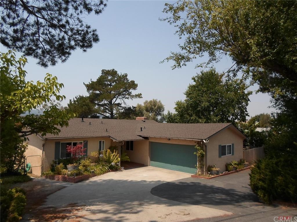 3060 Colima Road Atascadero, CA 93422 - Photo 1 of 1 Estate is selling this cared for 1960's home with NEW ROOF! 3 BR 1 3/4 bath approx. 1629 sq ft on 1/4 acre lot, with great views! Circular Driveway has potential for RV Pkg. HTG/AC installed in 2010, kitchen and baths cabinets and counters, could use u