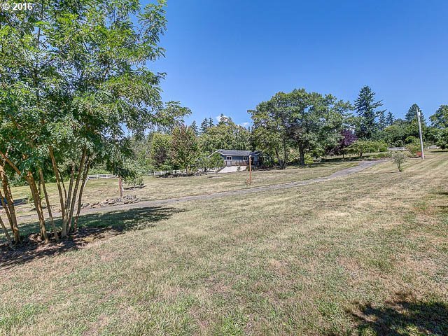 9955 Northwest Kaiser Road Portland, OR 97231 - Photo 21 of 32 Gallery Image 21