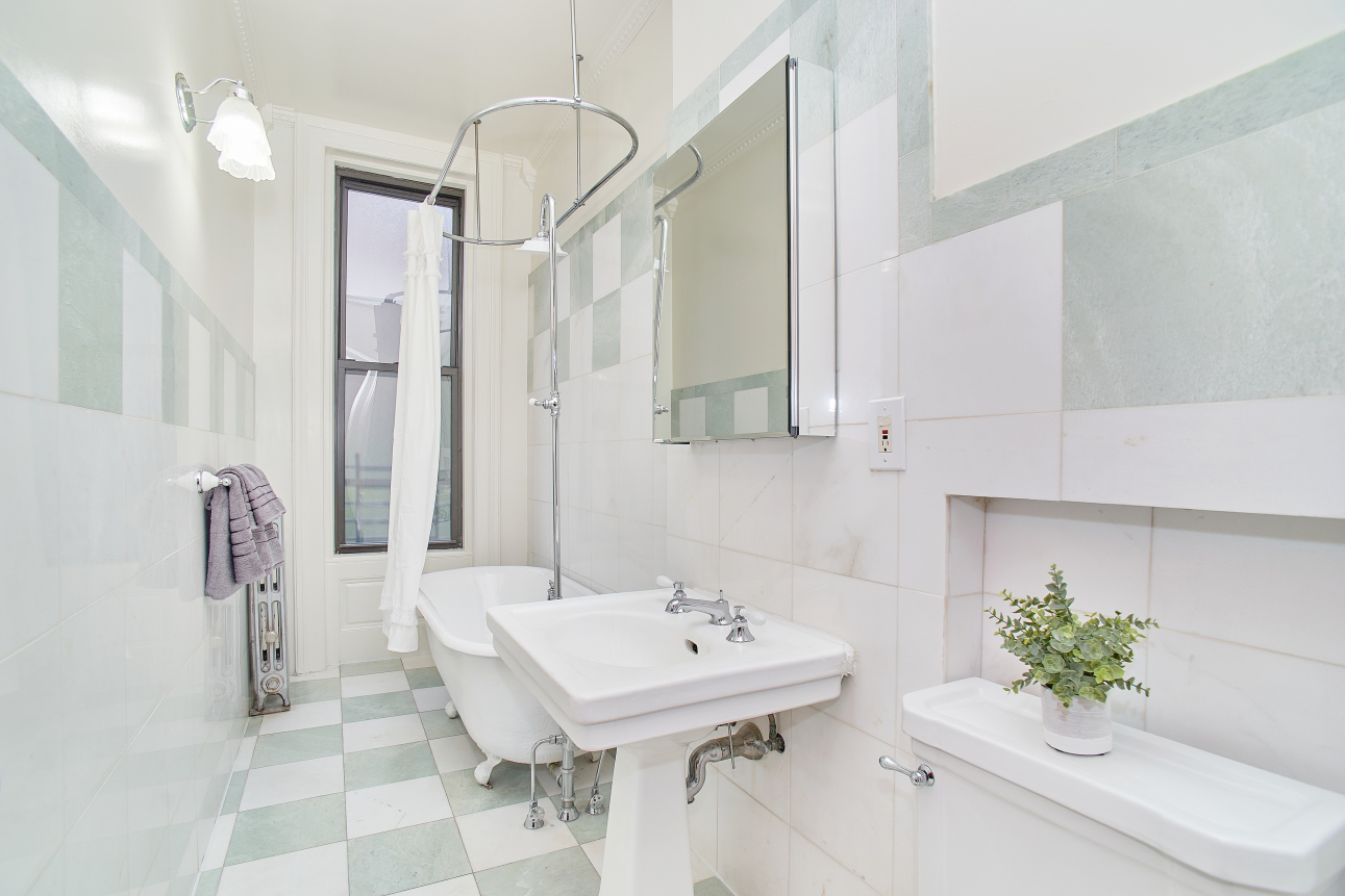 509 West 149th Street Manhattan, NY 10031 - Photo 6 of 22