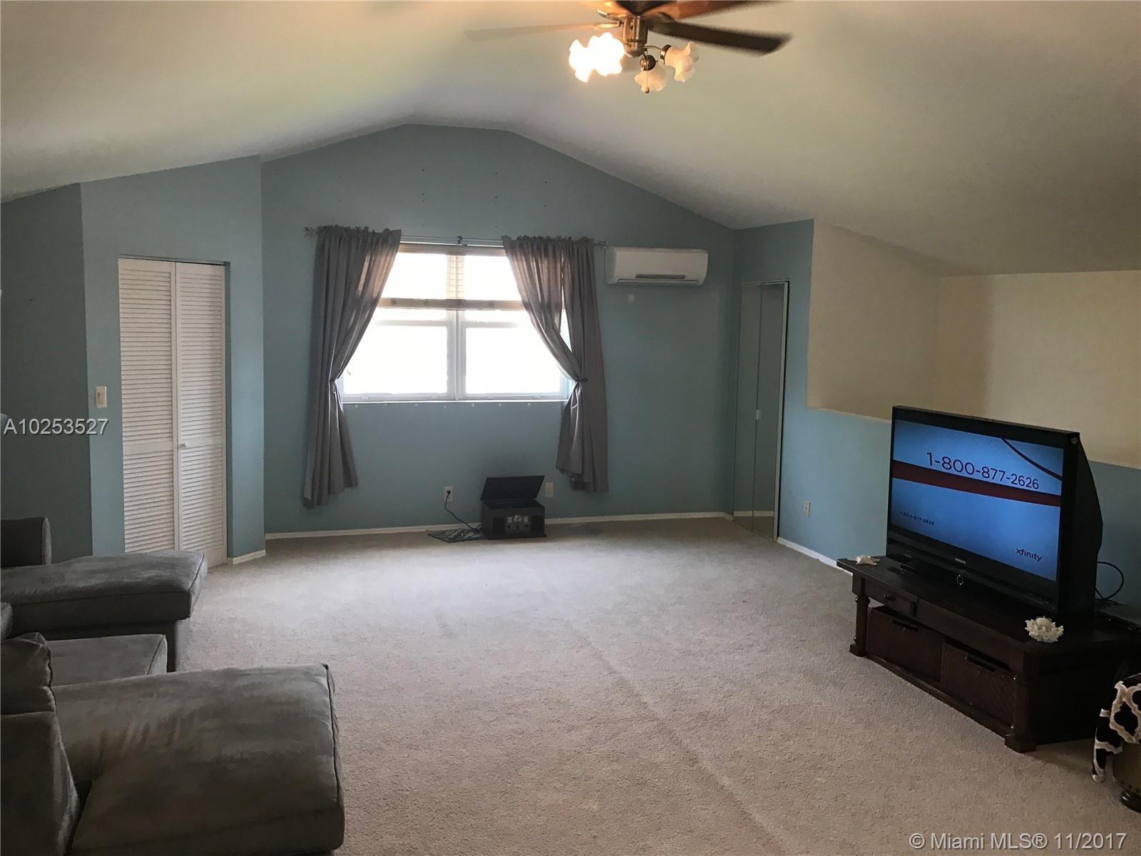 960 Southwest 74th Avenue Plantation, FL 33317 - Photo 19 of 24