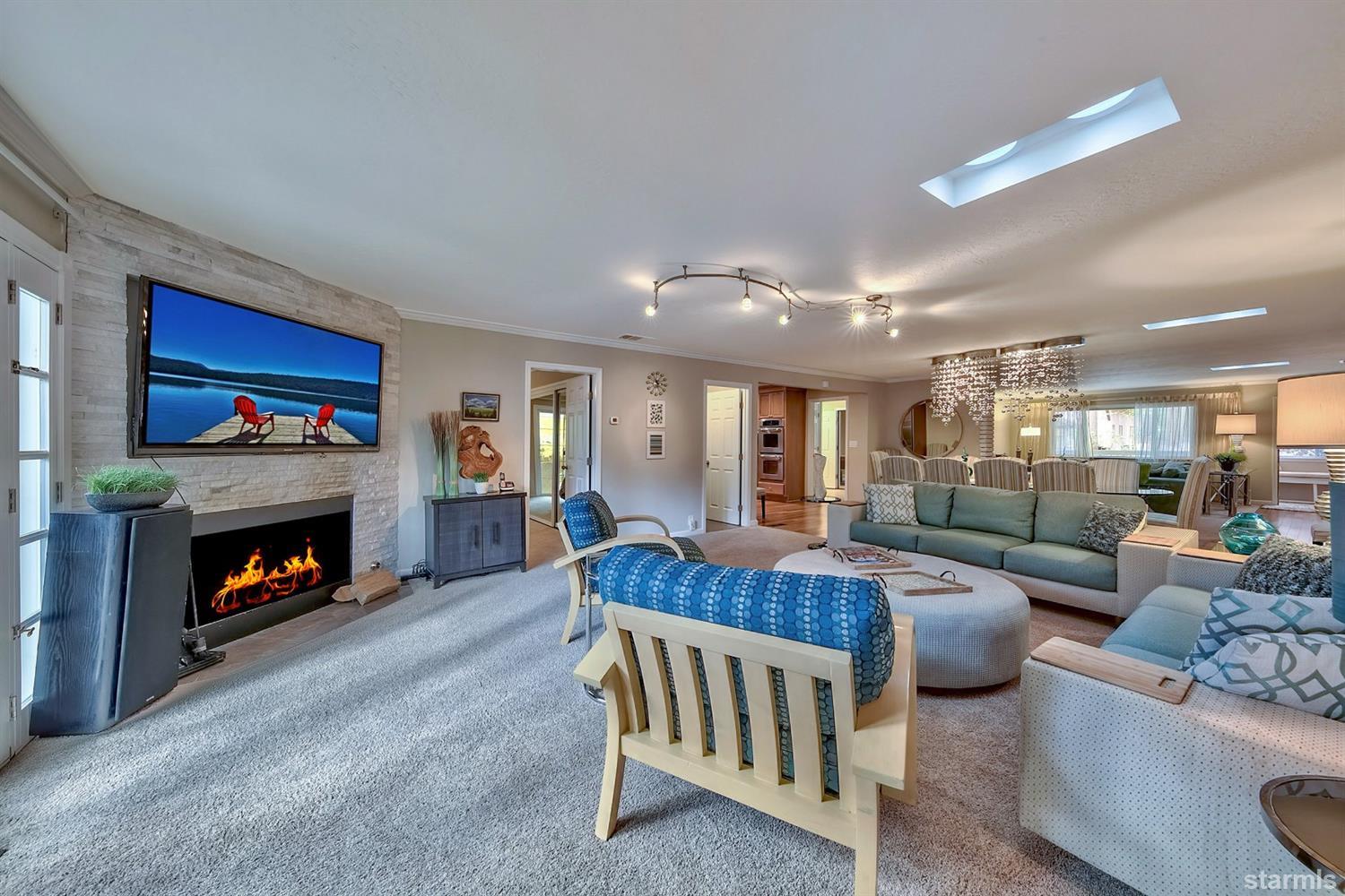 192 Pine Ridge Drive Stateline, NV 89449 - Photo 11 of 24