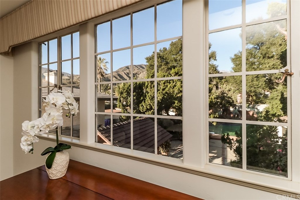 975 Hillcrest Drive Upland, CA 91784 - Photo 36 of 65