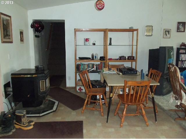 3060 Mijos Road Hood River, OR 97031 - Photo 12 of 16 Gallery Image 12