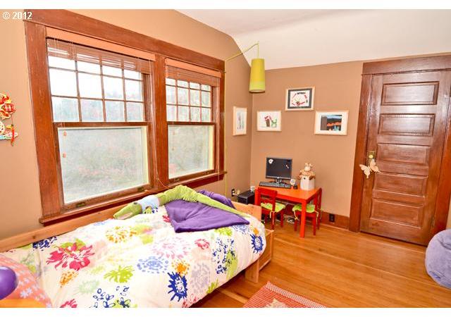 3316 Northeast Tillamook Street Portland, OR 97212 - Photo 16 of 16