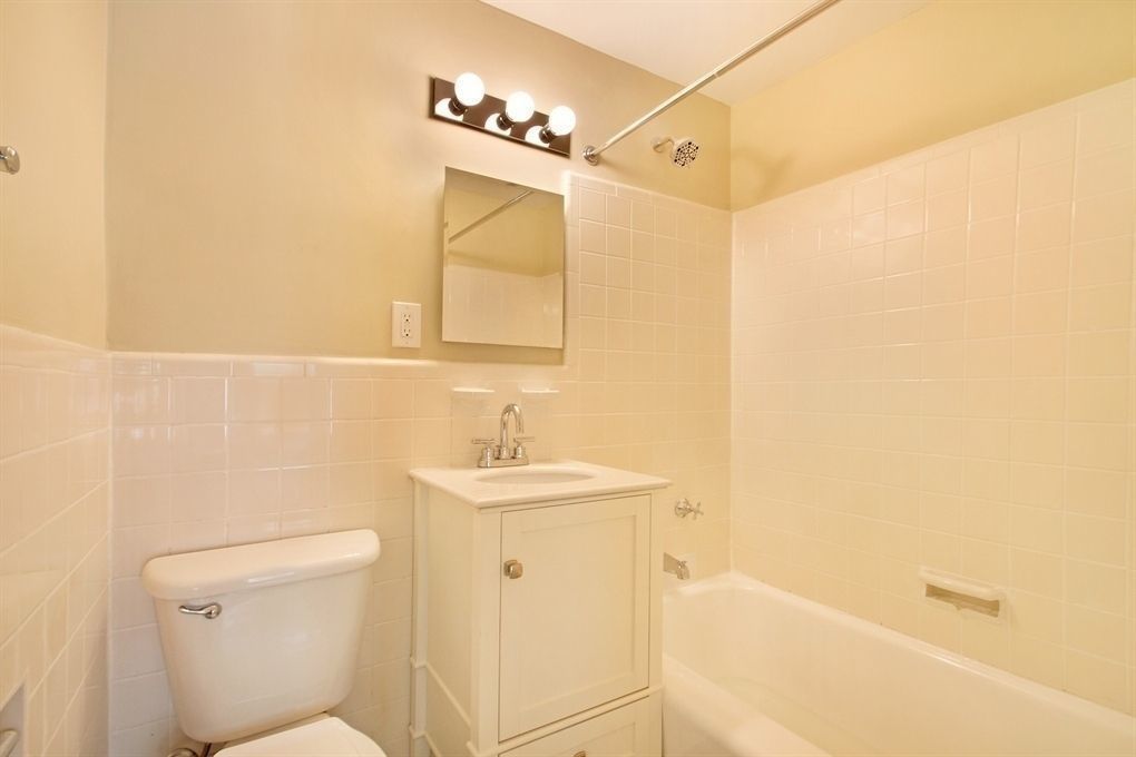 56 West 12th Street, Unit 3 Manhattan, NY 10011 - Photo 7 of 9