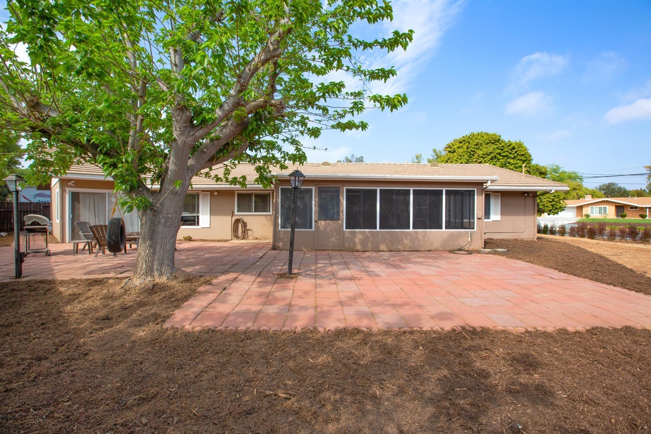 1955 Felicita Road Escondido, CA 92025 - Photo 22 of 23 Gallery Image 22