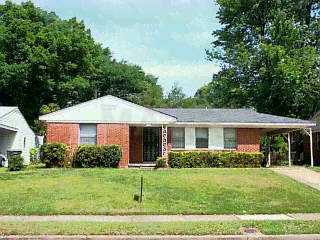 4908 Sea Isle Road Memphis, TN 38117 - Photo 1 of 1