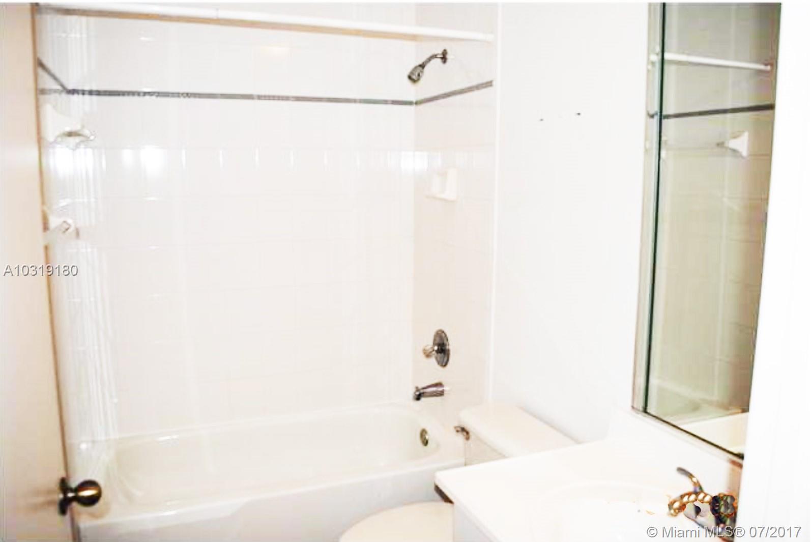 14651 Southwest 172nd Street Miami, FL 33177 - Photo 4 of 9