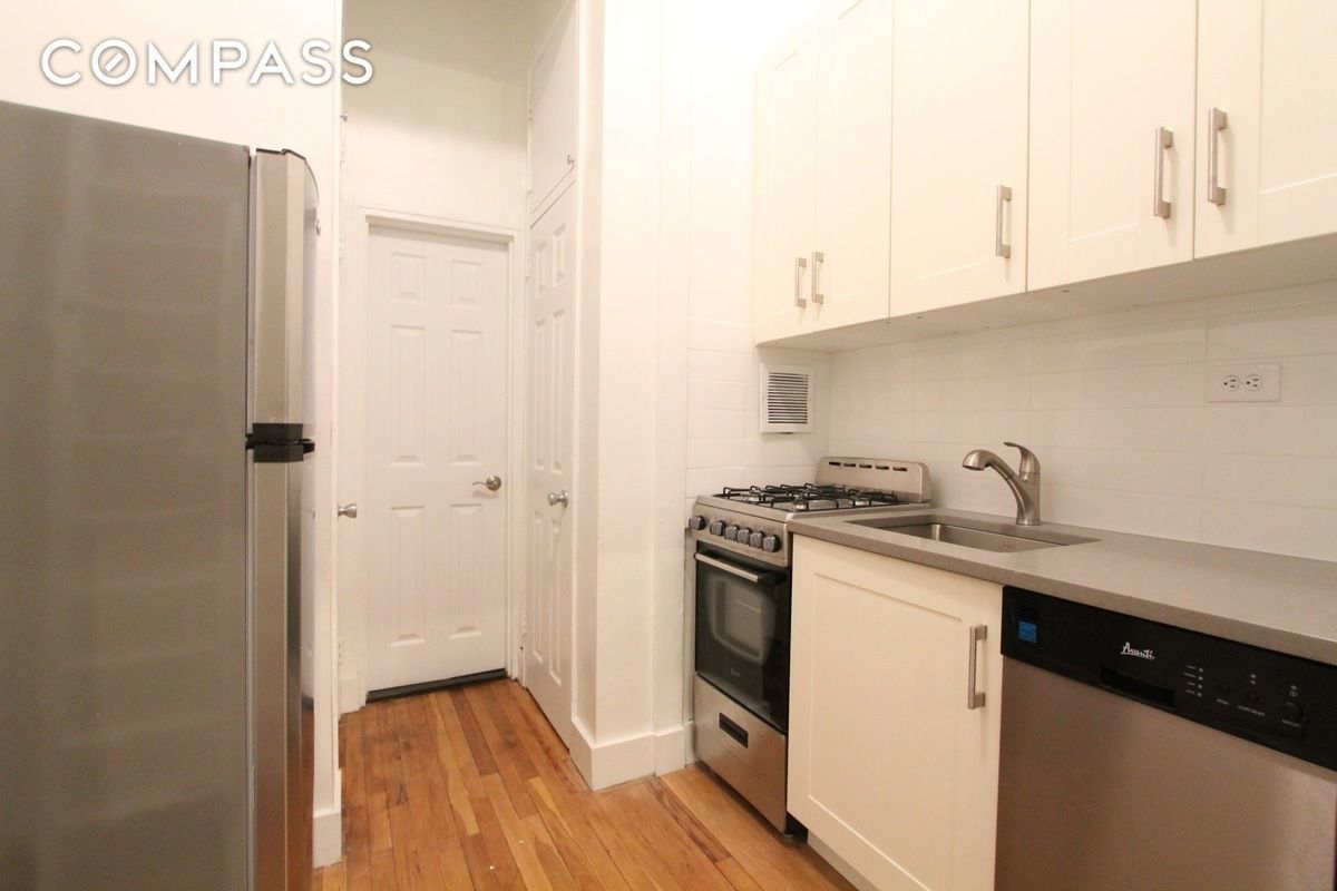 428 East 85th Street, Unit 1N Manhattan, NY 10028 - Photo 2 of 2