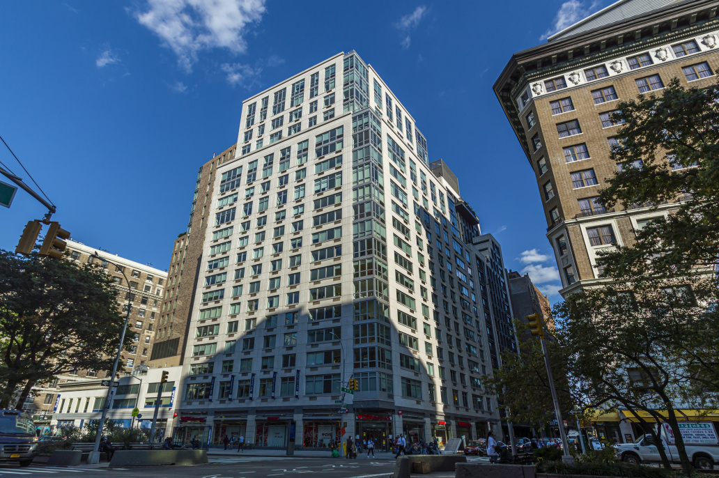 The Larstrand 227 W 77th St, Manhattan, NY 10024 - Photo 2 of 3