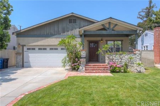 821 North Frederic Street Burbank, CA 91505 - Photo 2 of 23