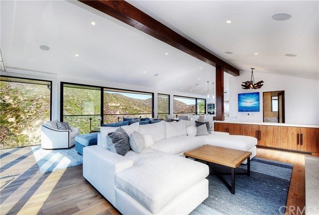 $6,825,000 | 532 Emerald Bay, Laguna Beach, CA 92651