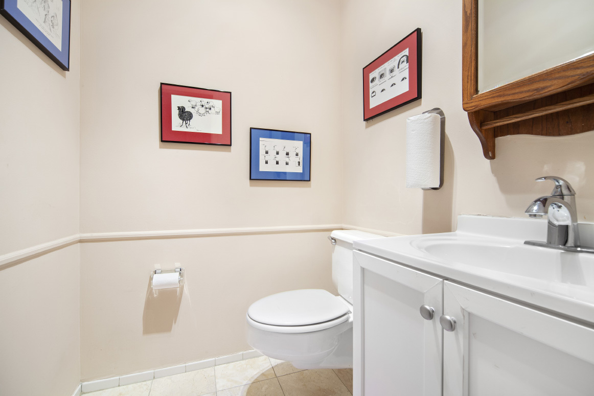 185 West End Avenue, Unit 1J Manhattan, NY 10023 - Photo 4 of 4