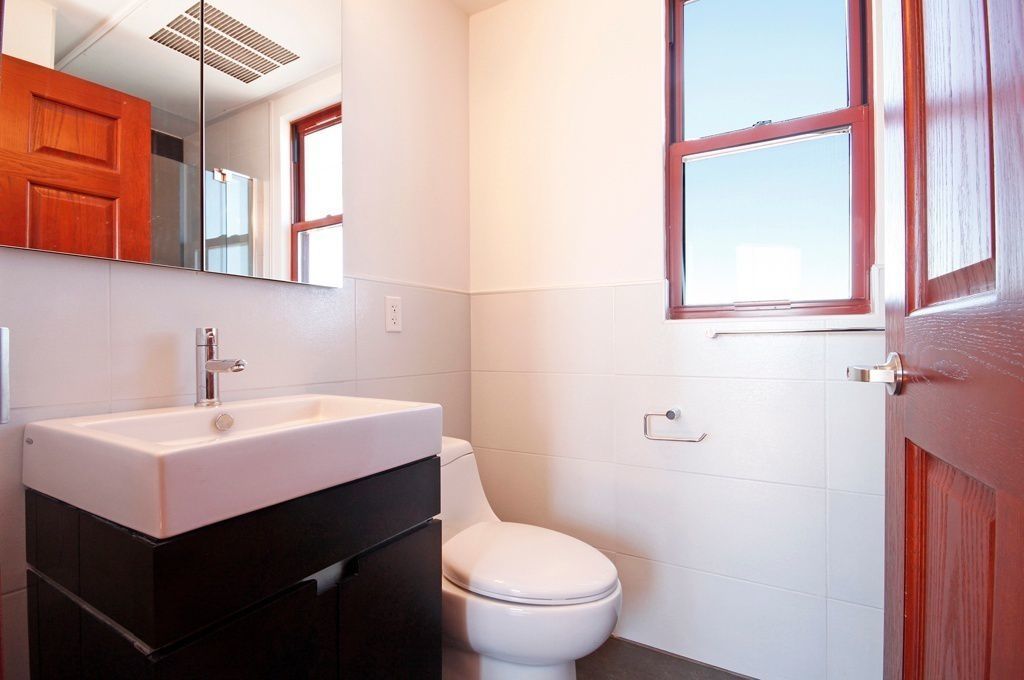 240 Meeker Avenue, Unit 43 Brooklyn, NY 11211 - Photo 5 of 11