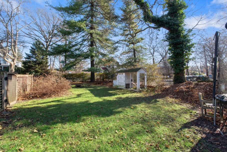 140 Tysen Street, Unit WHOLE Staten Island, NY 10301 - Photo 32 of 32