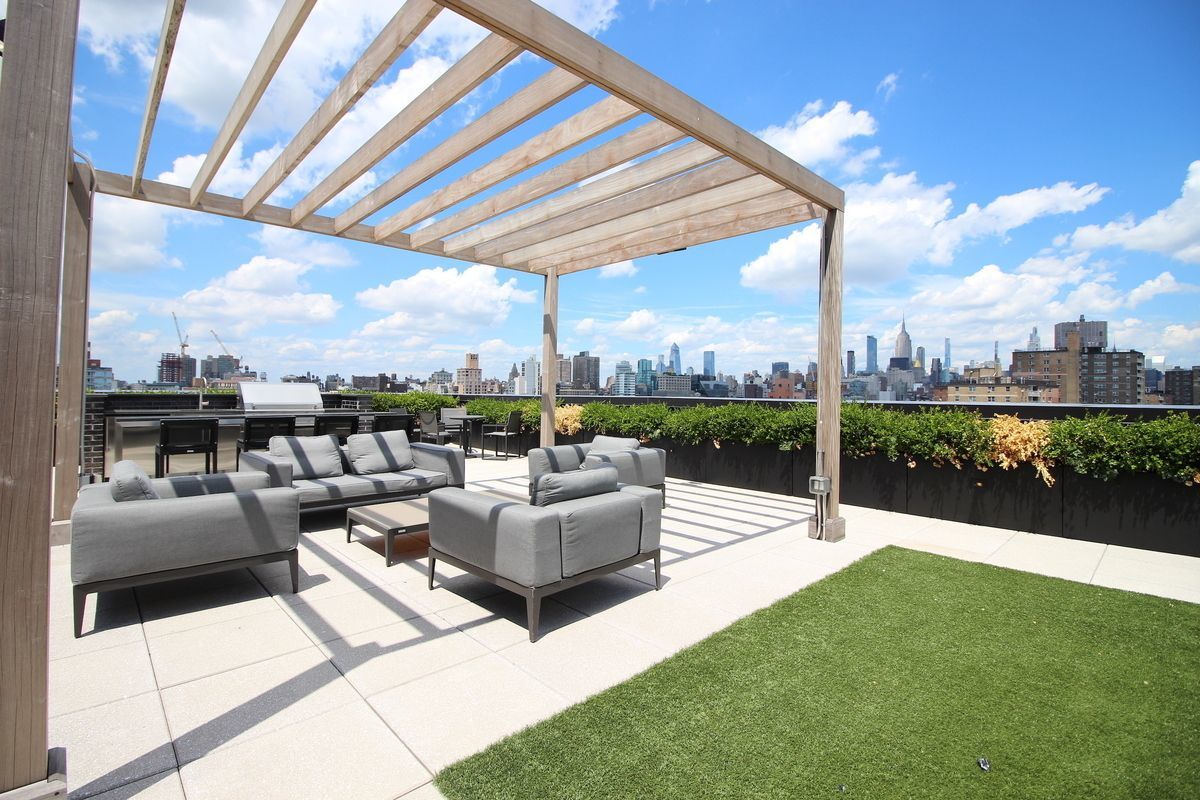 196 Orchard Street, Unit 5Q Manhattan, NY 10002 - Photo 8 of 9