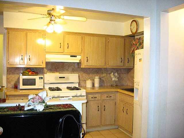 46 Ferncliff Road Jersey City, NJ 07305 - Photo 6 of 7