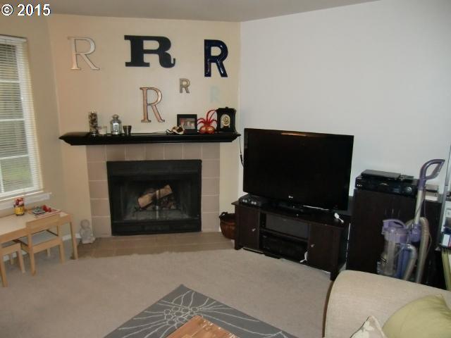 17532 Northwest Springville Road, Unit D3 Portland, OR 97229 - Photo 11 of 16 Gallery Image 11