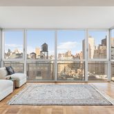 $1,800,000 | 150 East 69th Street, Unit 15F | Lenox Hill