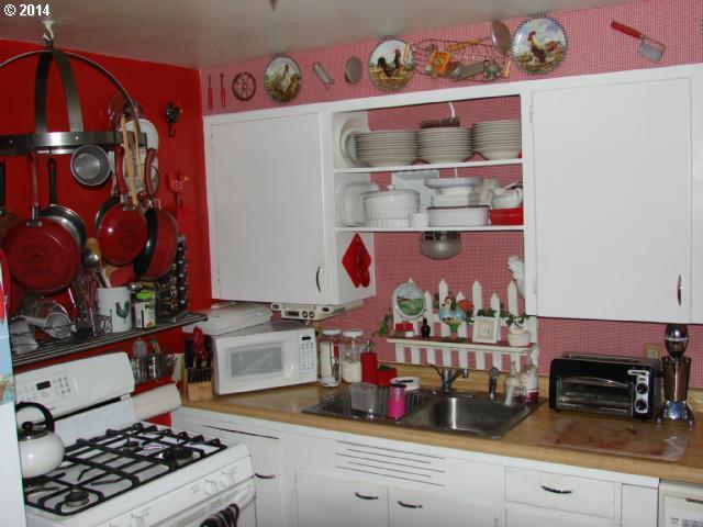 2425 Southwest Olson Avenue Pendleton, OR 97801 - Photo 10 of 13