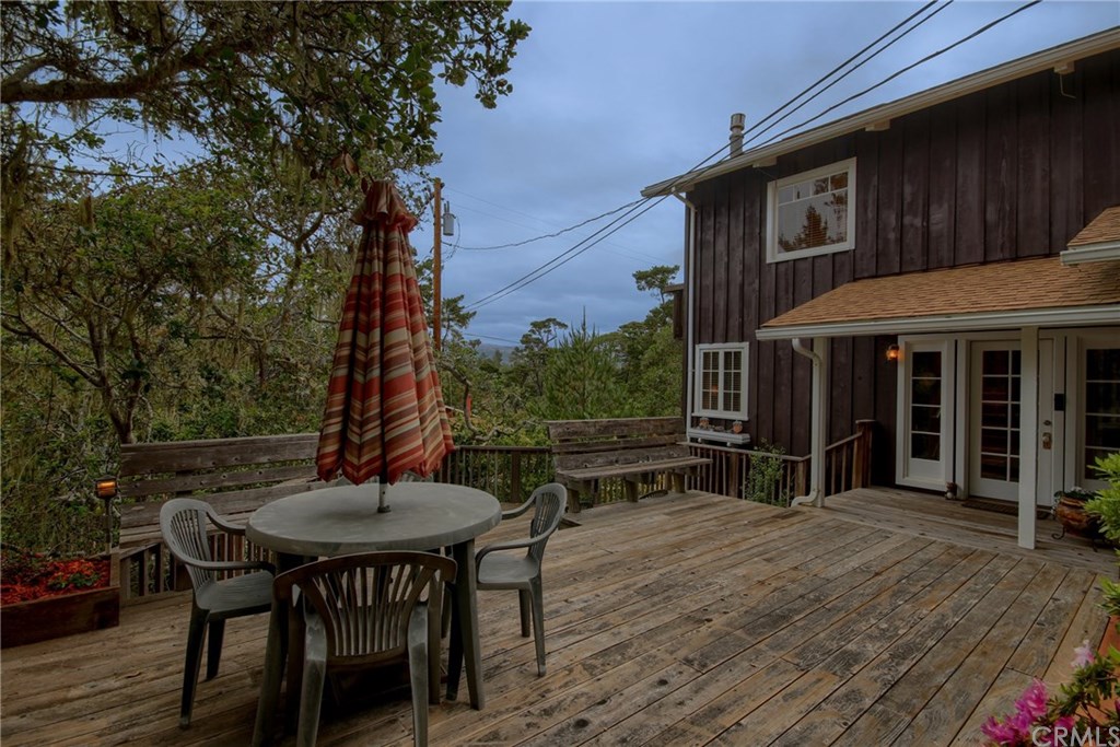 2581 Emerson Road Cambria, CA 93428 - Photo 4 of 31