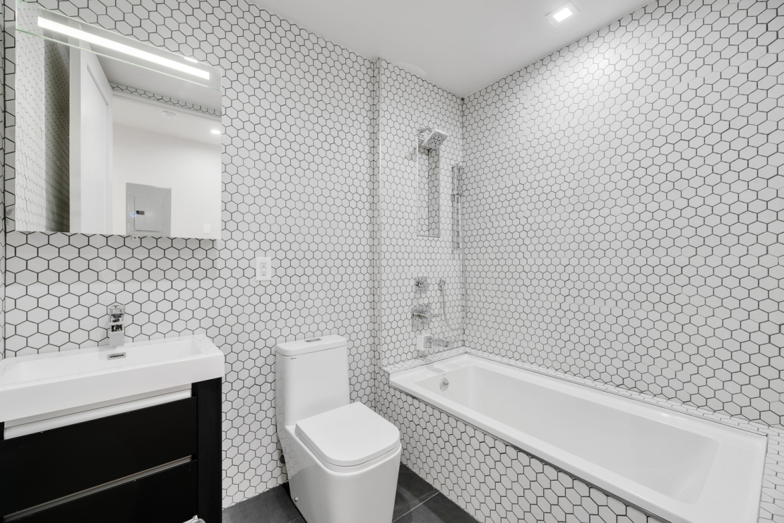 210 Jackson Street, Unit 3AB Brooklyn, NY 11211 - Photo 4 of 8