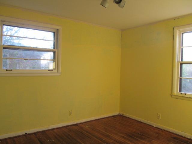 832 Kent Road Nashville, TN 37214 - Photo 8 of 10 Guest Bedroom