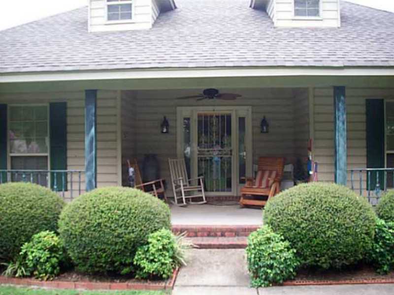 2376 George R James Road Eads, TN 38028 - Photo 2 of 25 Inviting Front Door