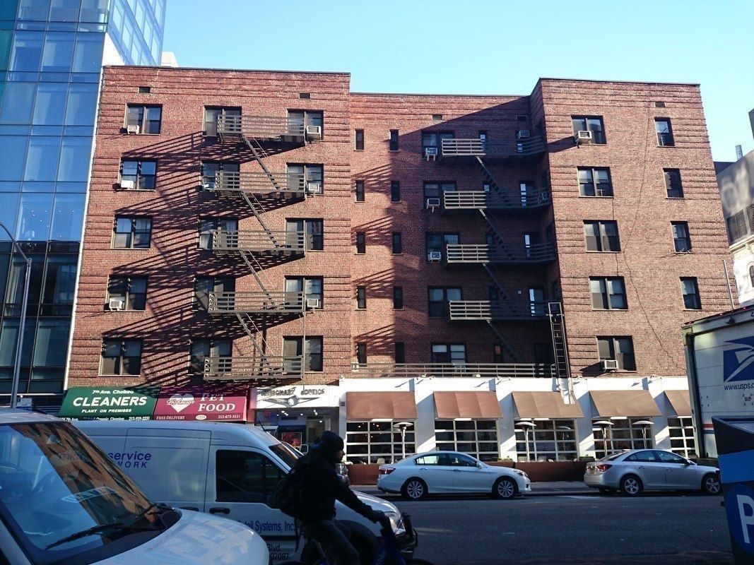 163 West 17th Street, Unit 2B Manhattan, NY 10011 - Photo 9 of 10