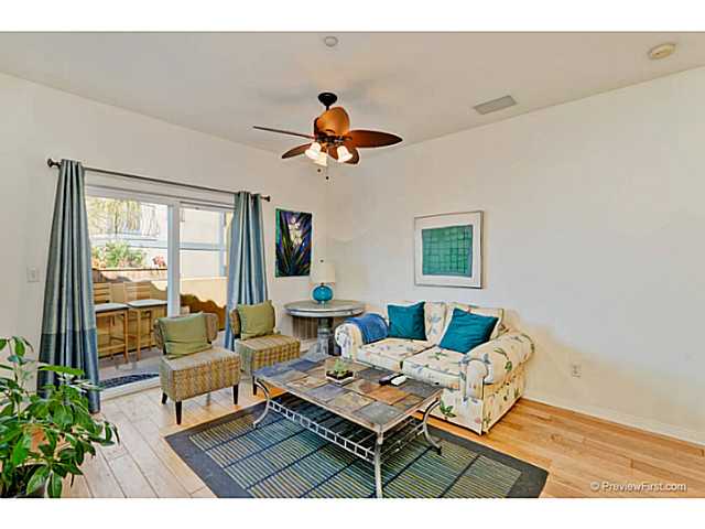 366 Forward Street, Unit E La Jolla, CA 92037 - Photo 7 of 23