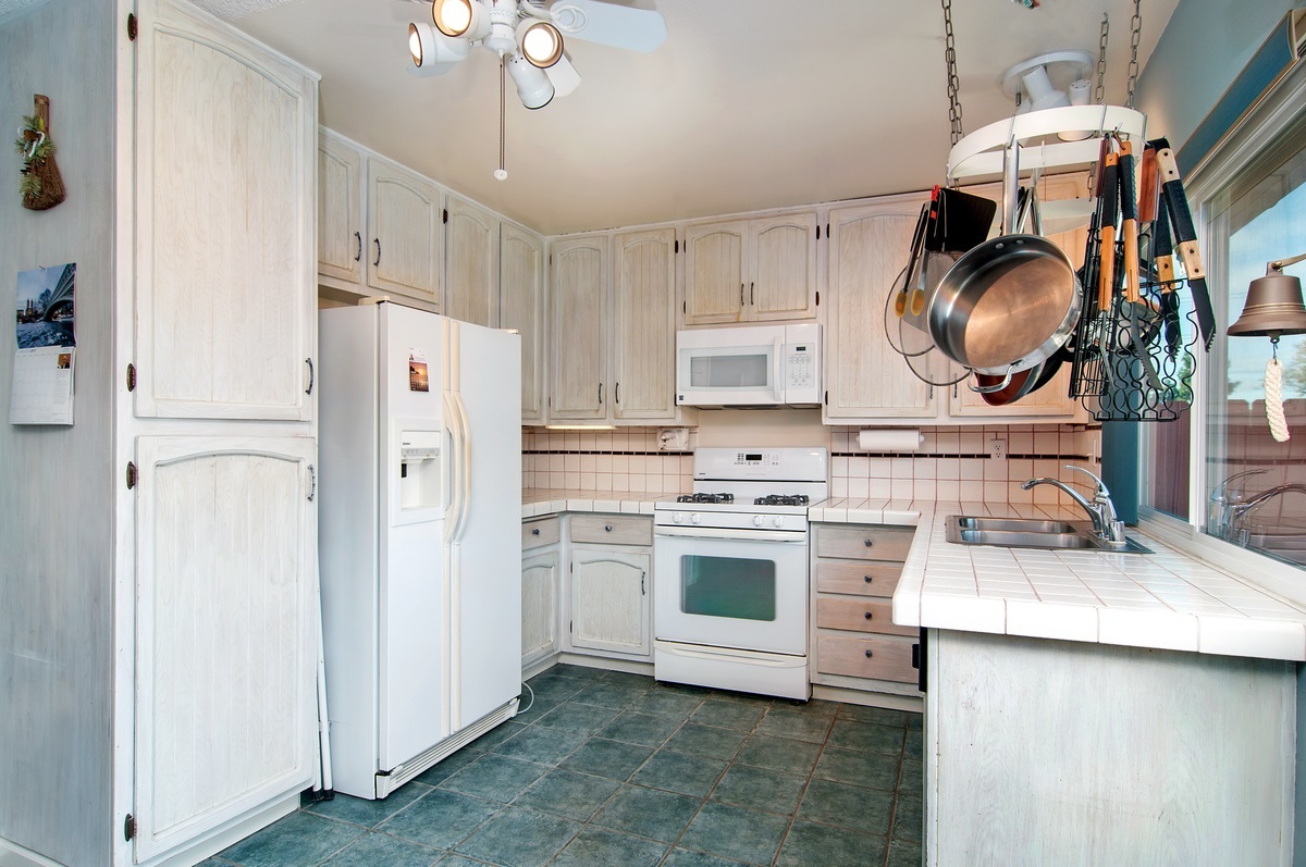 1720 Red Barn Road Encinitas, CA 92024 - Photo 10 of 25