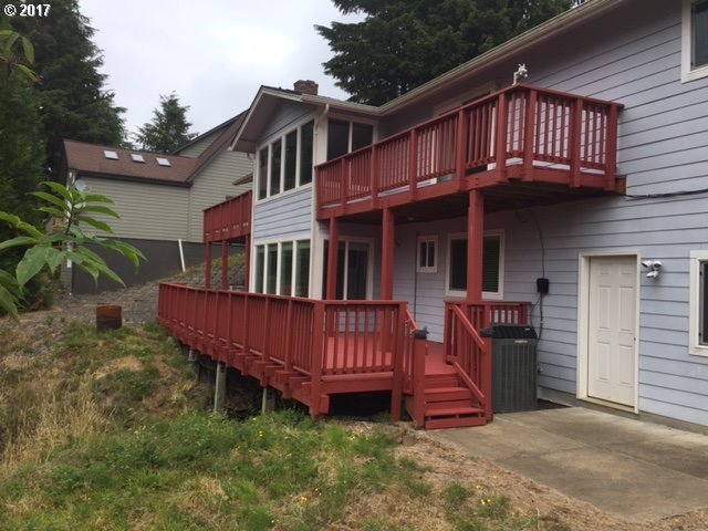 602 Evergreen Loop Reedsport, OR 97467 - Photo 6 of 28 Gallery Image 6