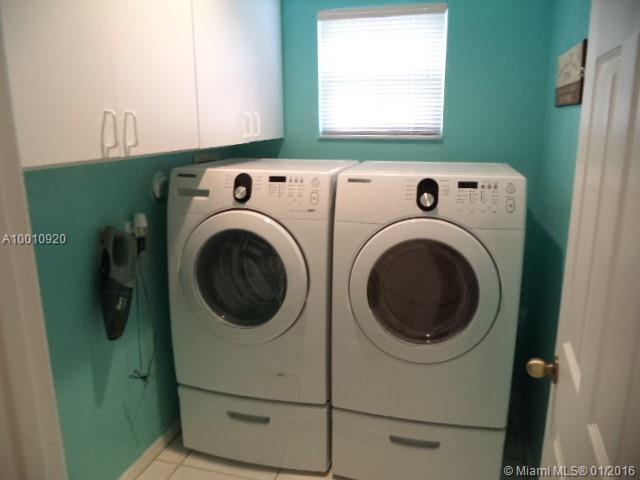 542 Slippery Rock Road Weston, FL 33327 - Photo 19 of 24 Gallery Image 19