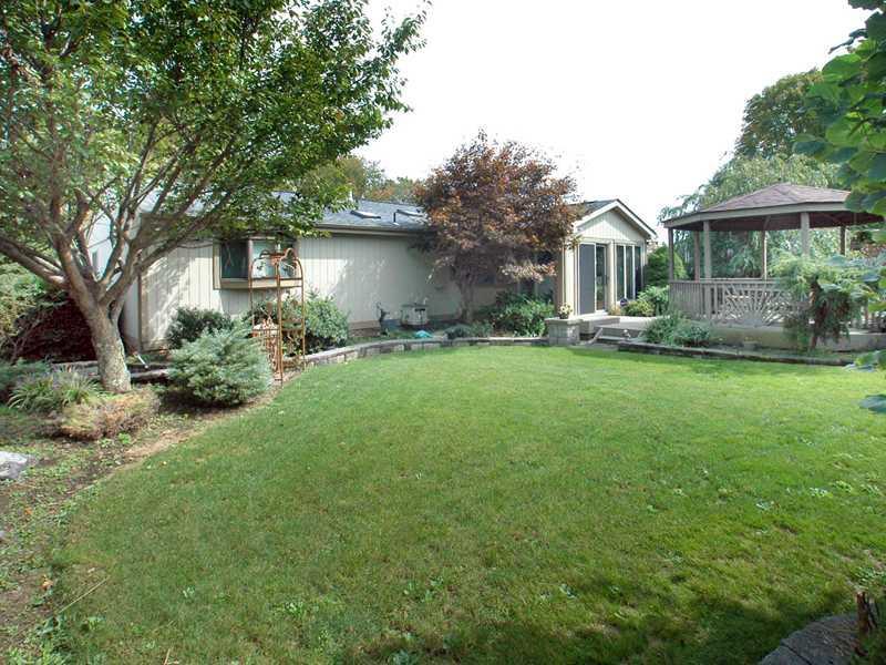 2329 Saunders Station Road Monroeville, PA 15146 - Photo 22 of 23 Gallery Image 22