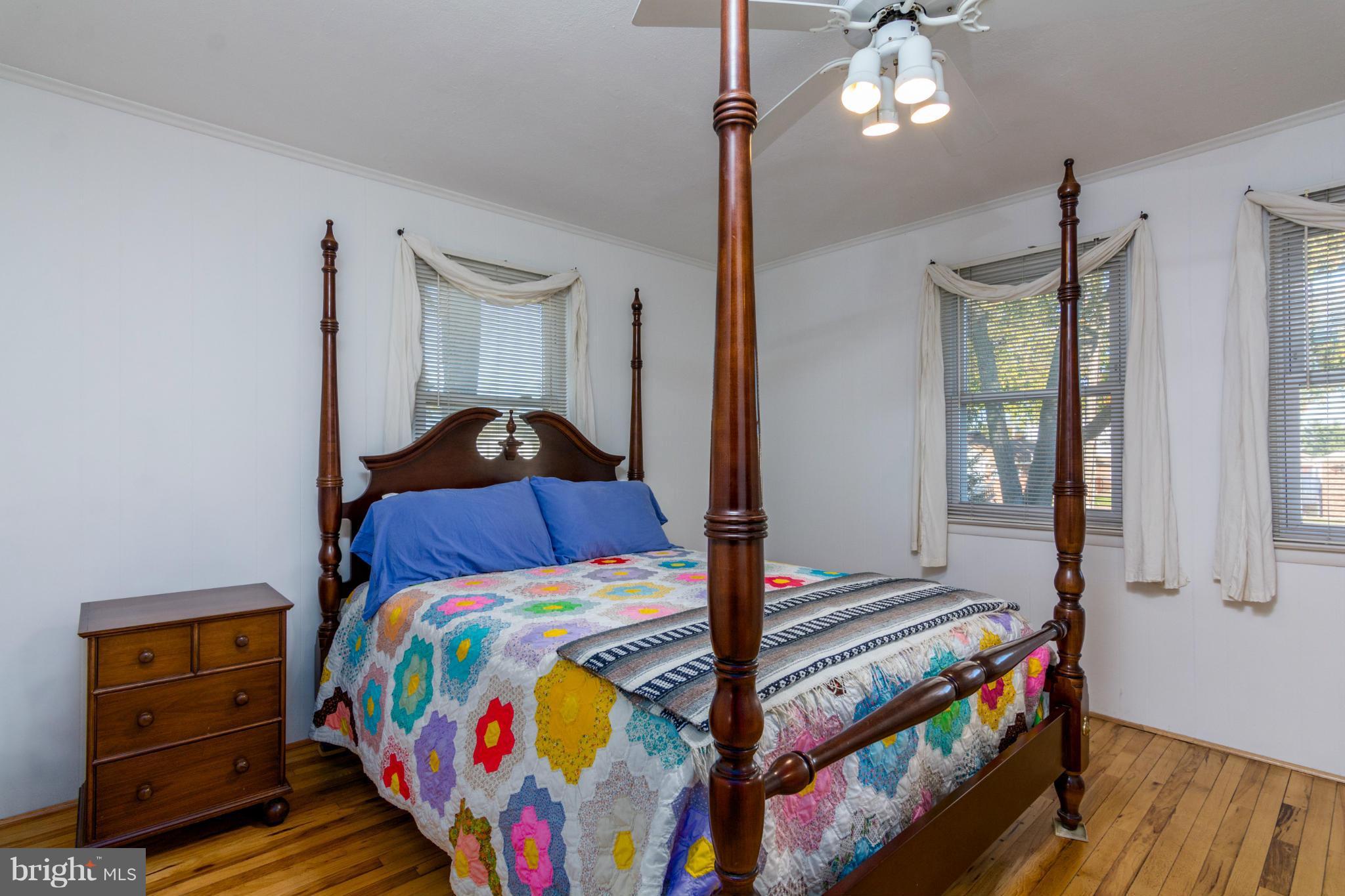 106 Granada Road Pasadena, MD 21122 - Photo 16 of 27 Gallery Image 16
