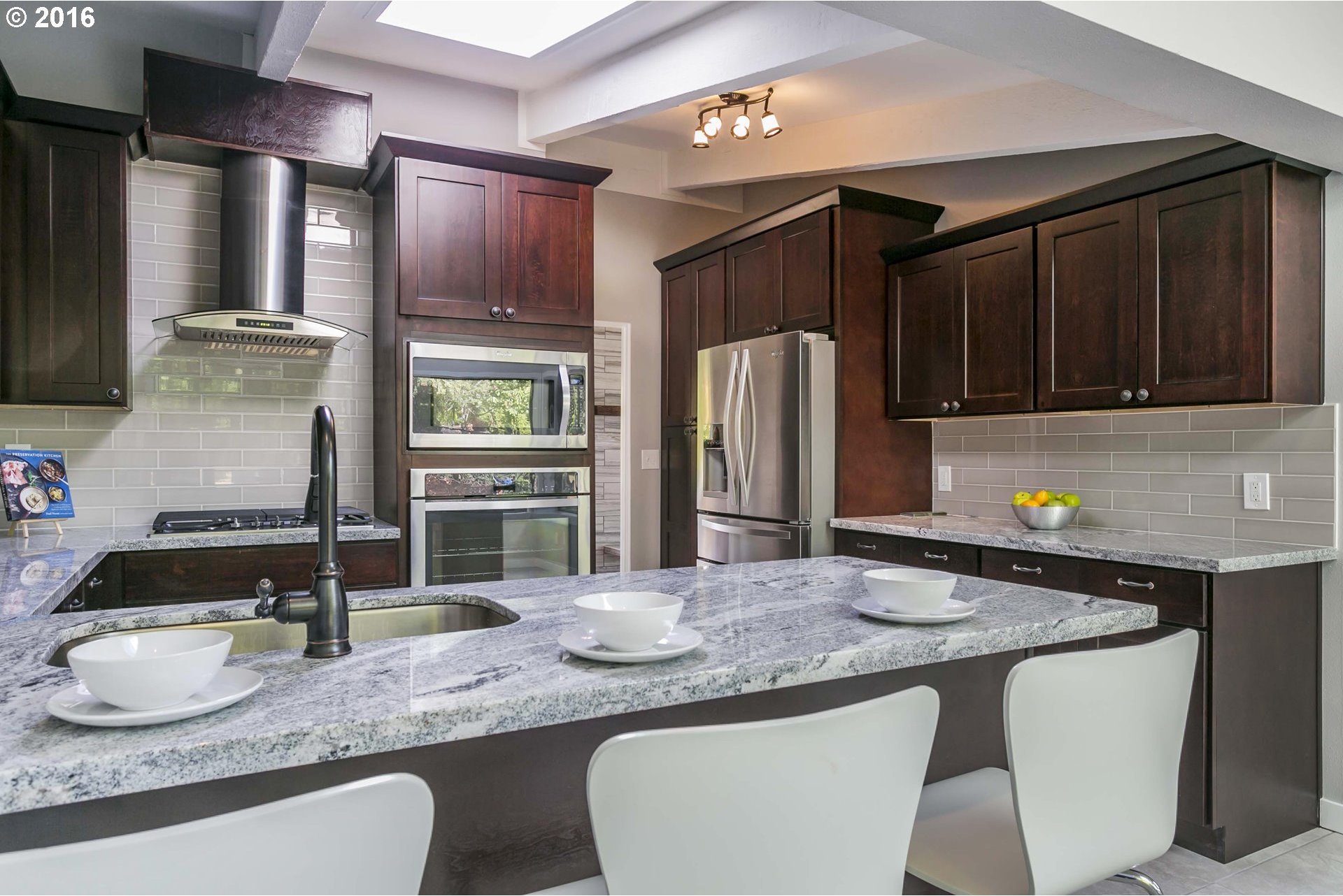7575 Southwest Miner Way Portland, OR 97225 - Photo 12 of 31 Gallery Image 12