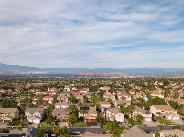 935 Windy Ridge Drive Corona, CA 92882 - Photo 39 of 42