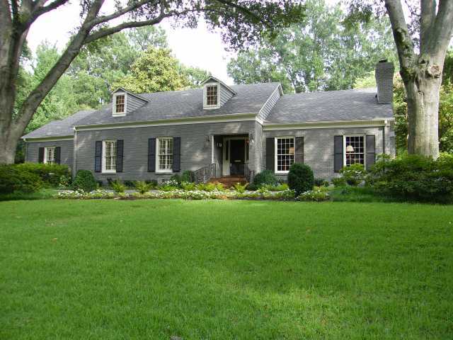 210 South Grove Park Road Memphis, TN 38117 - Photo 1 of 10 Lovely home in perfect condition and ready to move right in! Well-built and elegant and updated for today's lifestyle. Designer/owner has made every corner of this wonderful home, well.........wonderful!