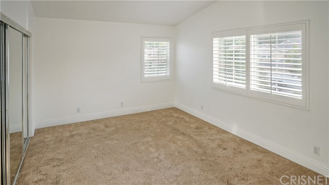 26536 Brant Way Canyon Country, CA 91387 - Photo 20 of 27