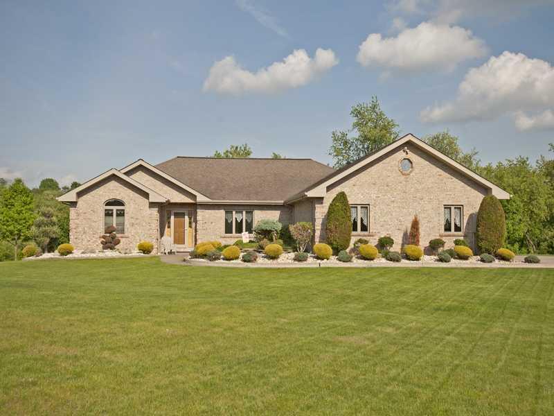 22 Pleasant Road McDonald, PA 15057 - Photo 1 of 25 Gallery Image 1