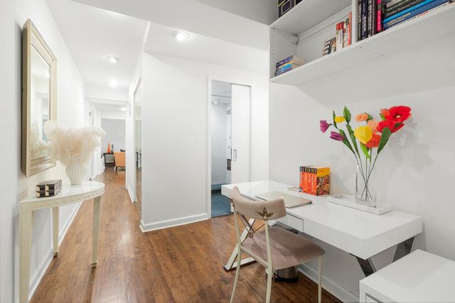 $731,000 | 23 East 10th Street, Unit 1D | Greenwich Village