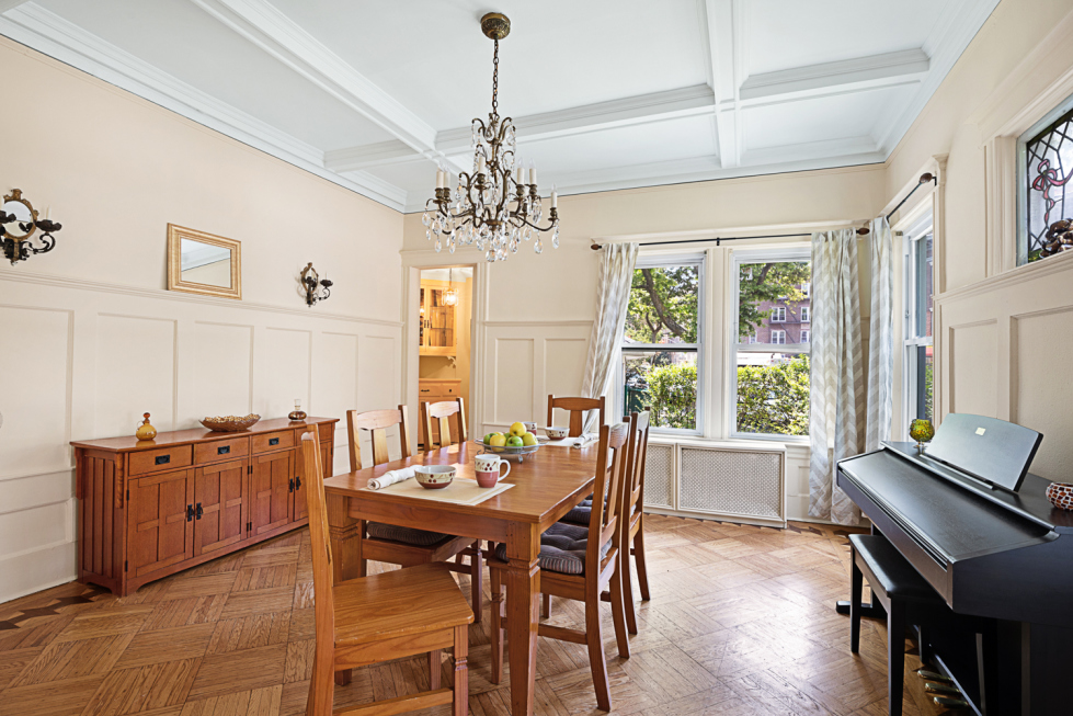 642 East 18th Street Brooklyn, NY 11230 - Photo 3 of 15