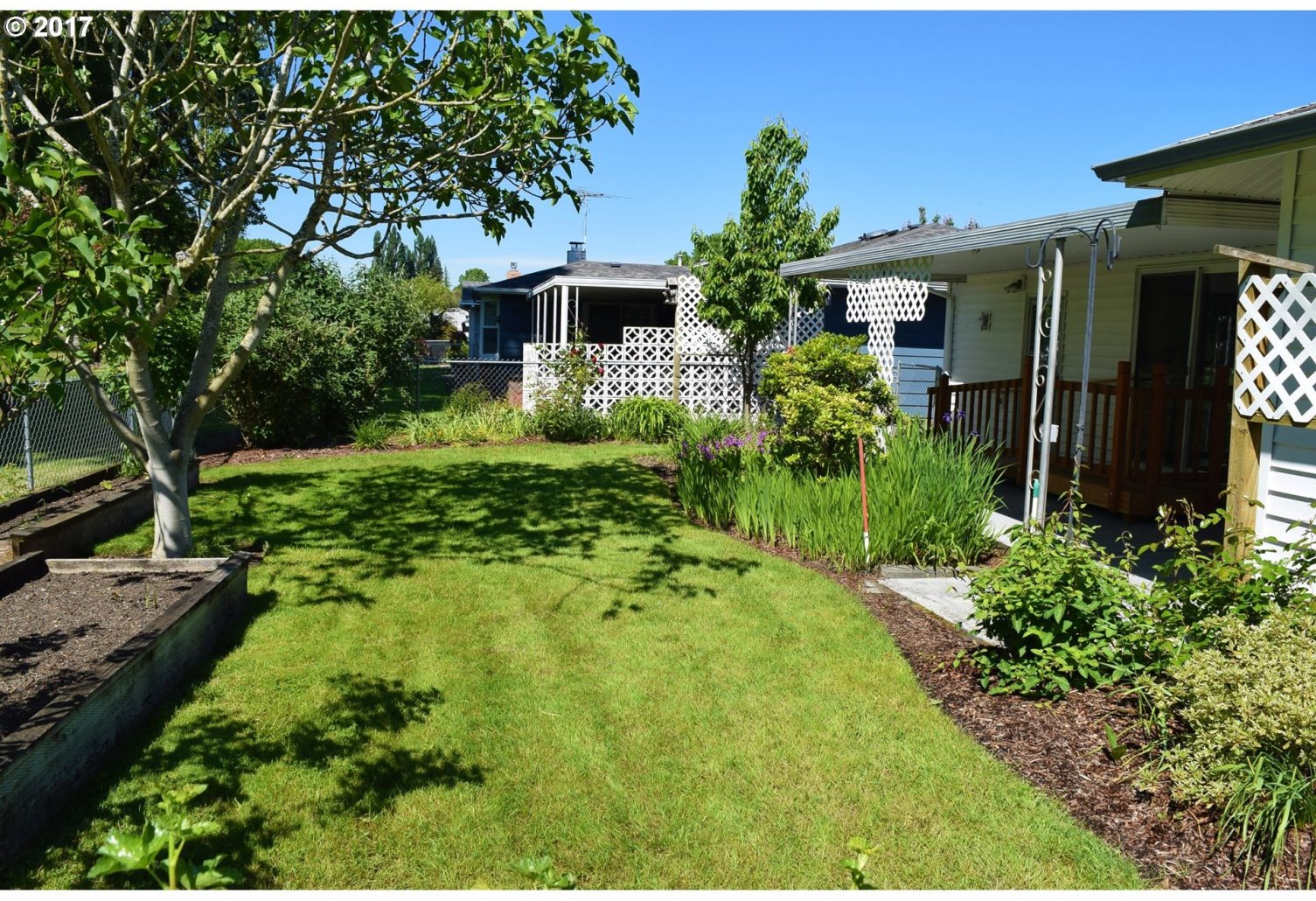 1697 Princeton Road Woodburn, OR 97071 - Photo 6 of 17 Gallery Image 6