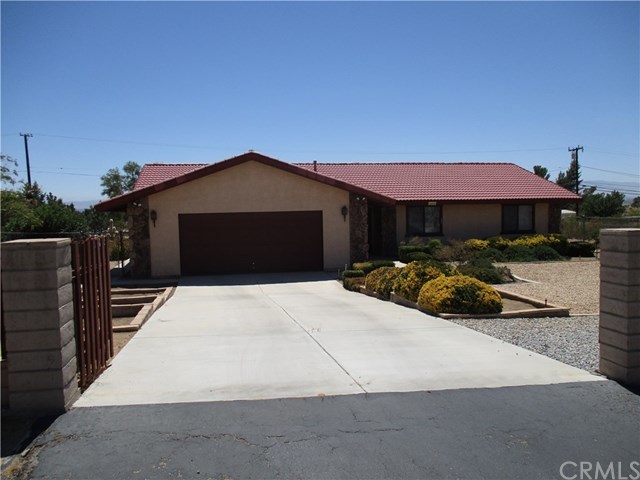 16114 Chippewa Road Apple Valley, CA 92307 - Photo 1 of 1